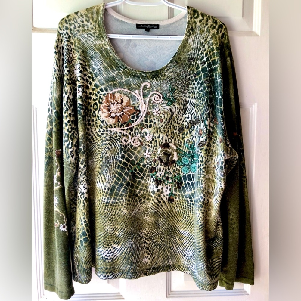 Pierri NY Olive Moss Green Cream Brown Beaded Floral and Animal Print Sweater 1X